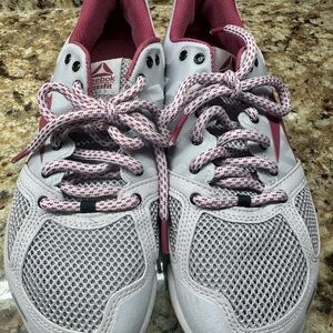 Reebok Women's Athletic Shoes in Gray and Pink/Lavender. Cross-Fit. LIKE NEW